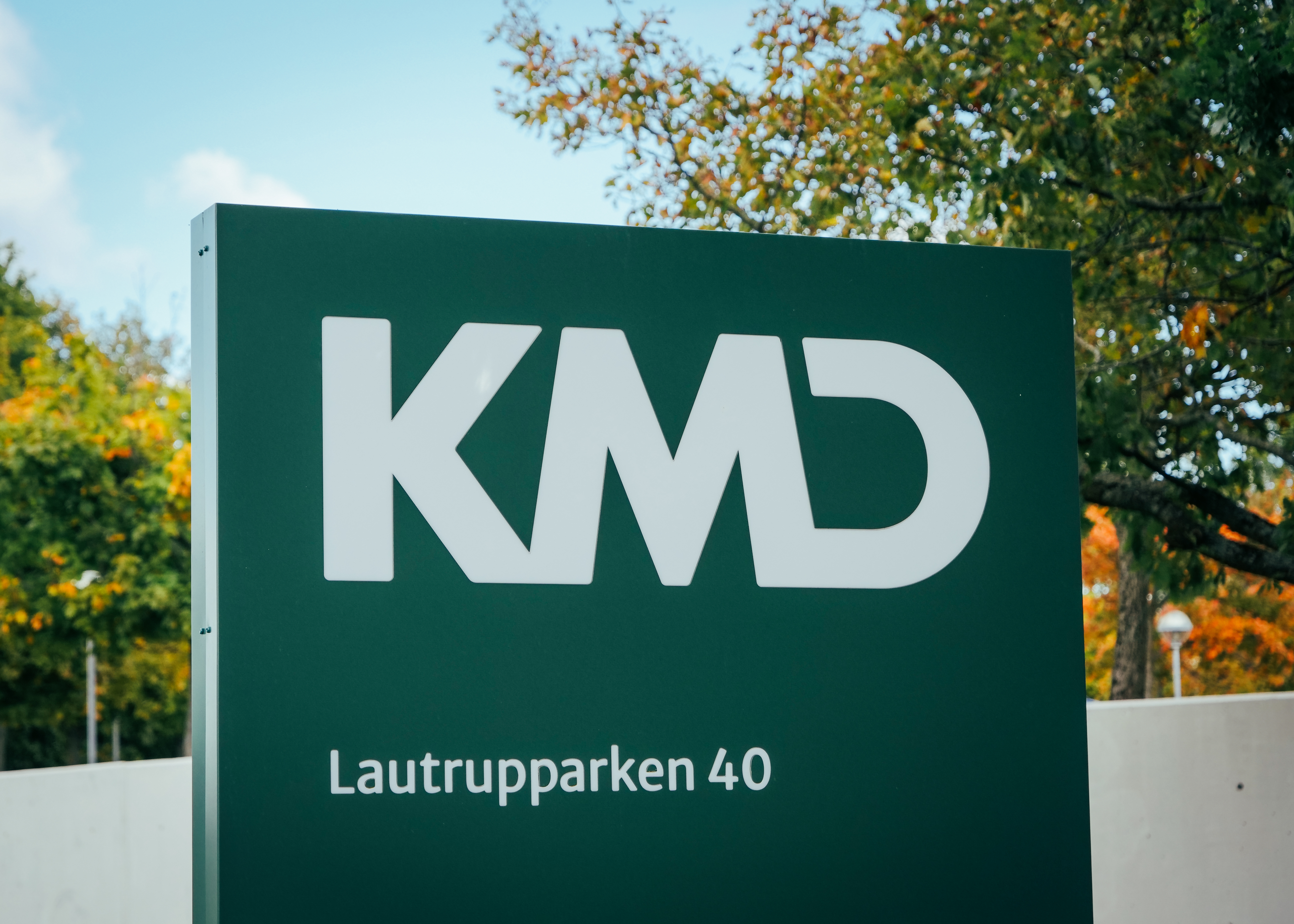 Pressemateriale – Pressefotos, ledelsesportrætter og logoer | KMD